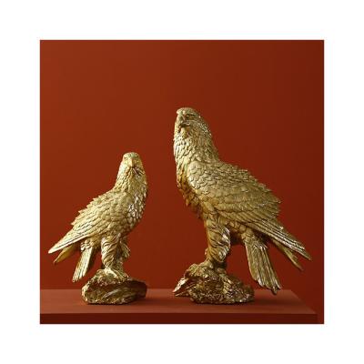 China Nordic Light Luxury Europe Golden Eagle Ornaments Resin Decoration Guest Dining Room Study TV Cabinet Decoration for sale