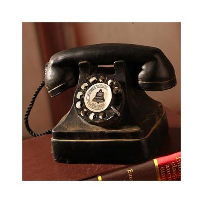 China Europe Retro Resin Telephone Sculpture Handheld Home Ornaments Figurine Crafts Salon Coffee Shop Restaurant Decorative Decoration for sale