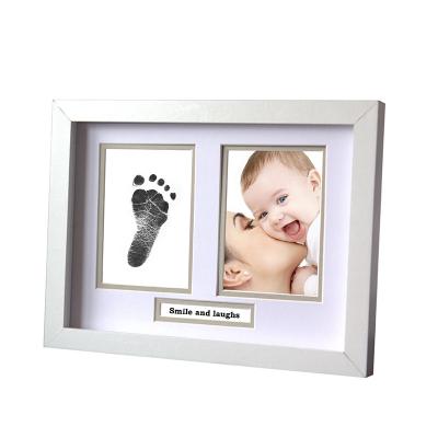 China Newborn Wooden Handprint Frame Memory Picture Hand Blank DIY Gift Ink Pad Baby Photo Sight Handprint Kit Footprint Clay Wooden Keepsake for sale