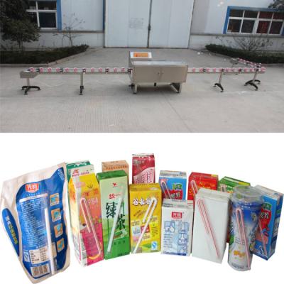 China BEVERAGE MILK AND JUICE STRAW APPLICATOR MACHINE AND STRAW STICKY MACHINE, for sale