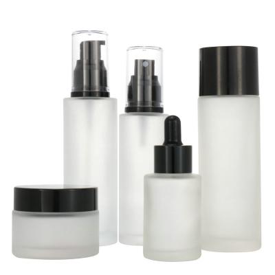 China High Quality Fancy 30ml 50ml 80ml 100ml Packaging Bulk Spray Round Empty Lotion Glass Bottles for sale