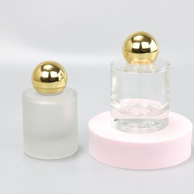 China 30ml 40ml 50ml Cosmetic High Quality Round Plated Perfume Gold Silver Oil Perfume Aroma Glass Dropper Bottle for sale