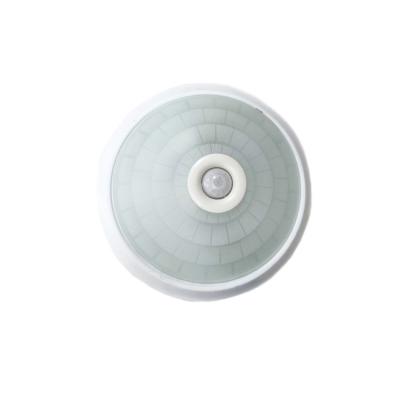 China Luz de techo LED de sombra redonda activada por movimiento PIR sensor de movimiento para hoteles en venta