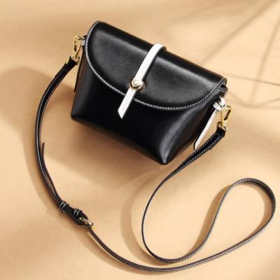 China 2021 Wholesale Vintage Waterproof Saddle Bag Leather Shoulder Bag Cross - Body Bags For Women for sale