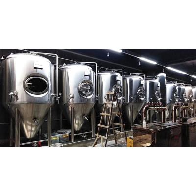 China Equipo comercial de cerveza de fermentación de acero inoxidable con potencia de 220 V/110 V en venta