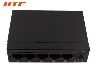 China 5 RJ45 Port 1000Mbps Rackmount Gigabit Switch , Unmanaged Network Switch Black Metal Case for sale