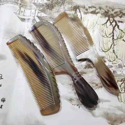 China Healthy For Skin And Hair Men And Women Boutique Buffalo Horn Comb In Handmade Wide Tooth for sale