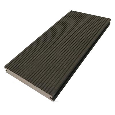 China High quality and low price traditional outdoor environmental protection wood plastic panel solid flooring for sale