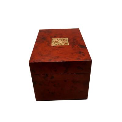 China Recyclable Fancy Paint Veneer Natural Empety Wood Packaging Gift Display Luxury Magnetic Wooden Storage Box for sale