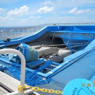 China Surfender Flowrider-Wasser-Fahrextremer Sport-Spaß 21.7m * 13.4m für Aqua-Park zu verkaufen