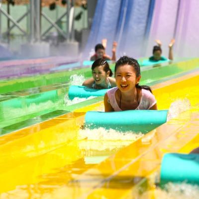 China Attractive Butterfly Racing Fiberglass Water Slides Galvanized Carbon Steel Frame For Aqua Park for sale