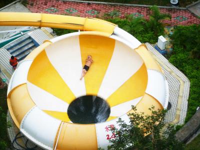 China Commercial Fiberglass Cloth Outdoor Water Slides Plastic Slide 20*17m Floor Space for sale