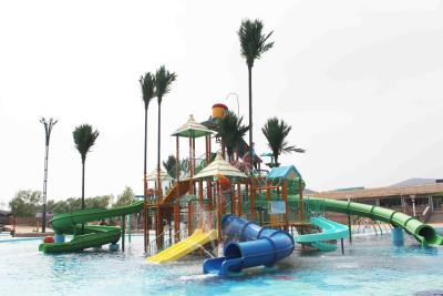 China Familien-fertigte Handelsaqua-Spielplatz-Fiberglas mit Wasser-Park-Dias/Wasser-Park Equipemnt besonders an zu verkaufen