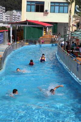 China Lustiger Wasser-Park-im Freien faule Flusswasser-Spielplatzgeräte zu verkaufen