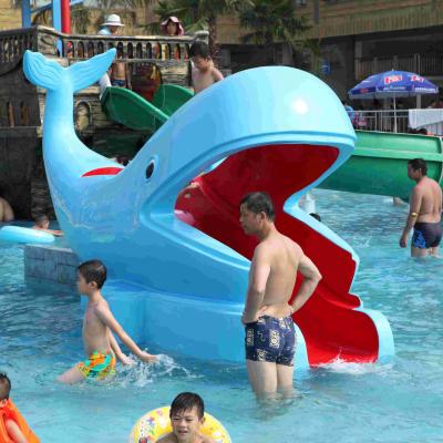 China La pequeña balsa industrial de la diversión monta, diapositiva de la piscina de la fibra de vidrio para el parque del agua de los niños en venta