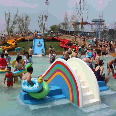 China Pequeña diapositiva del puente del arco iris, diapositiva del parque del agua de los niños de pequeño Waterpark para los niños en venta