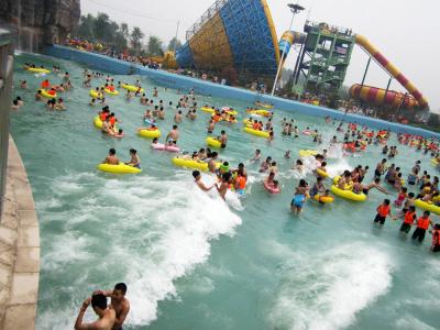 China Wässern Sie Park-Wellenbad-Ausrüstung, Waterpark-Wellen-Maschine für Kinder/Erwachsene zu verkaufen