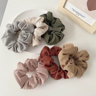 China Lady Good Quality Winter Daily European and American Style Hair Bands Stripe Scrunchies for Women Elastic Ponytail Holder Hair Bands for Hair Ropes for sale