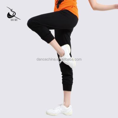 China 11112633 Modern Dance Pants Long Capri Dance Pants Jazz Pants for sale