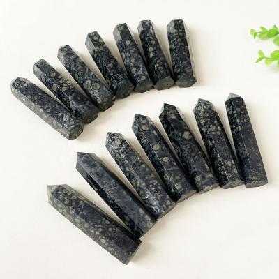 China Europe 9-11cm Natural Kambaba Jasper Healing Stones Kambaba Jasper Tower Point for sale