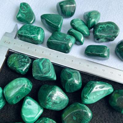 China Europe Energy Semi-precious Stone Crafts Crystal Gravel Reiki Mineral Malachite Tumbled Stone For Healthy Home Decor for sale