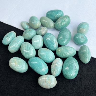 China Europe Wholesale Amazonite Tumbles Quartz Crystal Amazonite Tumbled Stones for sale