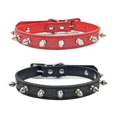 China Personalized Pointed Pet Collar Padded Dog Cat Collar Durable Pet Dog Collar for sale