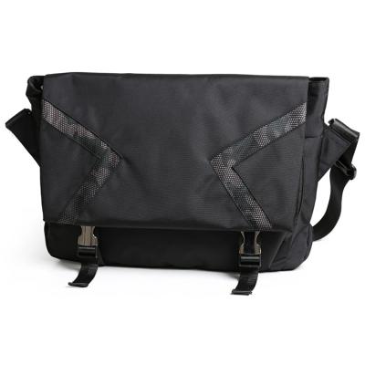 China Durable lightweight popular fashion single shoulder bag sports cross - body bag for boys teenager outdoor messenger bag for sale