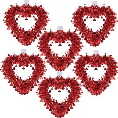 China ALUMINUM Valentine Heart Wreaths Red Tinsel Heart shaped wreaths with foil hearts hanging valentine wreath decorations for sale