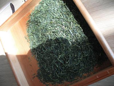 China Té verde orgánico liso apretado verde oscuro de Sencha con el certificado orgánico de Jap en venta