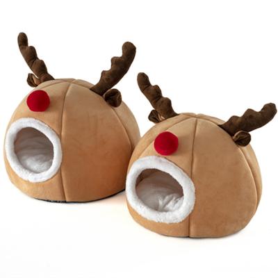 China Reindeer Shaped Pet Nest Warm Christmas Cat House Dog House Beds Travel Garbage Kennel Winter Pet Nest for sale