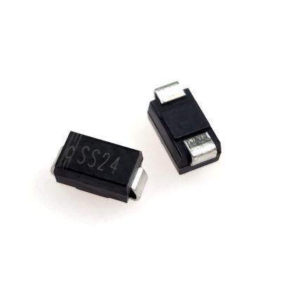 China New and Original Original Schottky Diode Components SS54 SR540 DO-214AC for sale