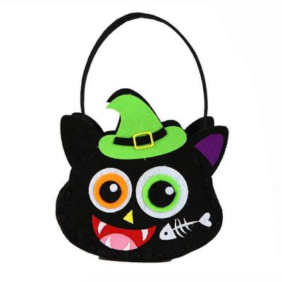 China New Arrival Eco-friendly Disposable Halloween Felt Candy Bag Cartoon Style Cheerful Holiday Kids Gift Bag for sale