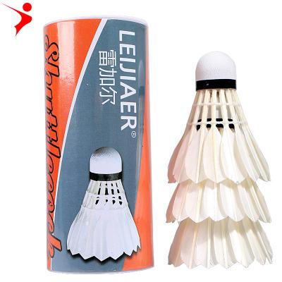 China PU Close Up LEIJIAER 291 3 Pcs/Set Duck FeatherOutdoor Sports Badminton Accessories Badminton Racket Durable Fiber Duck for sale