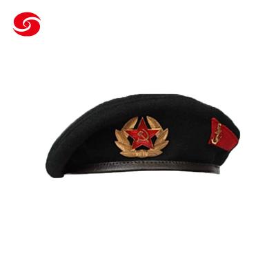 China Weinlese-russische Militäruniform-Hut-Unisexarmee-Wollbarett-Hut-Barett zu verkaufen