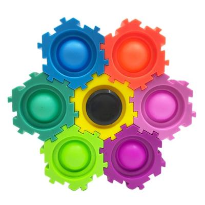 China Puzzle and Spinner Amazon Blocks Fingertip Gyro Release Effort Spinner Snap Transformable Puzzle Toys for sale