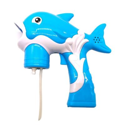 China Funny Game Automatic Outdoor Bubble Gun 2 Bottle Bubble Water Set Lovely Dolphin Bubble Machine For Kids for sale