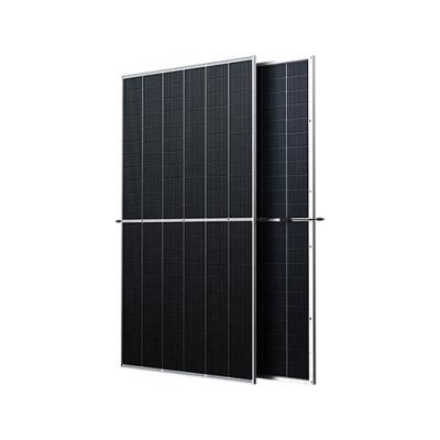 China Trina Solar Panel 630W 640W 650W 660W 670W Dual Tier China Brand Solar Monocrystalline Bifacial Glass Panel 210mmx105mm for sale