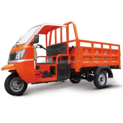 China Cargo 201 250cc Batterie geladen Tuk Tuk mit geringer Wartung Kabine zu verkaufen