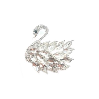 China To Wedding Cute Animal Brooch Pin Diamante Rhinestone Jewelry Brooch Swan Shape Sparkly Rhinestone Brooch For Women for sale