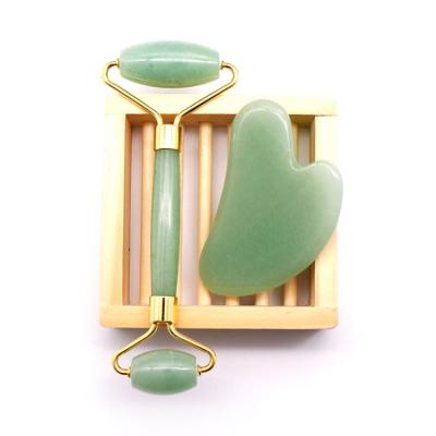 China 2021 New Product Portable Jade Beauty Skincare Tool Roller Rose Quartz Jade Facial Roller for sale