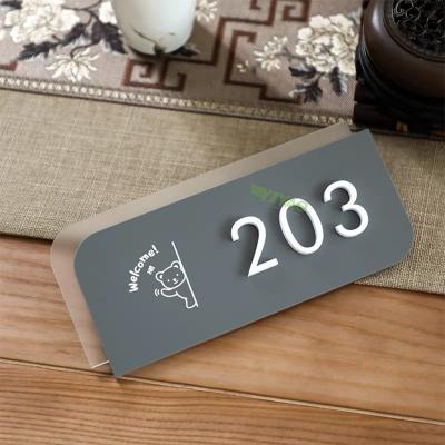 China YIYAO Modern Sign House Door Name Letter Plastic License Plates For Door Address House for sale