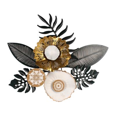 China Modern Home Handmade Metal Flower Wall Decoration Family Garden Decoration for sale