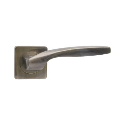 China Hot sale wooden door door handle with square rosette for sale