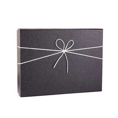 China Recyclable Custom Sample Gift Box Exquisite Square Packaging Card Box With Ribbon for sale