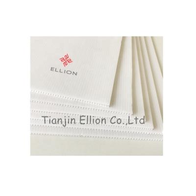 China Eco - Friendly White 4x8 PP Corrugated Plastic Sheet With Crown Treatment For Printing for sale