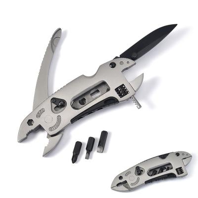 China MULTI FUNCTIONAL Outdoor camping portable wrench tool combination multifunctional pliers jeep pliers for sale