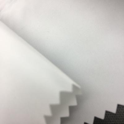 China Memory Favorable 75D Polyester Fade Fabric White Imitation Weft Twisted Calender Soft Fabric for sale