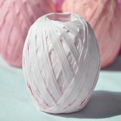 China Wholesale Craft Plant Egg Shape Natural Raffia Rolls Use For Decorating Gifts for sale