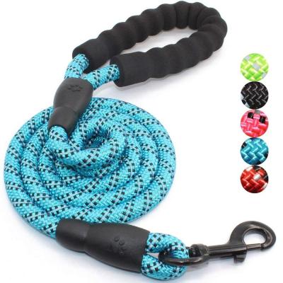 China Lights Dog Leads Custom Leather Dog Leash Retractable Rope Dog Leashes Manufacturer for sale